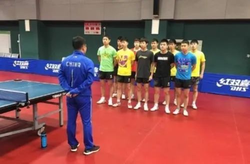 花哨的動作都是假的，擊球的感覺才是真的！