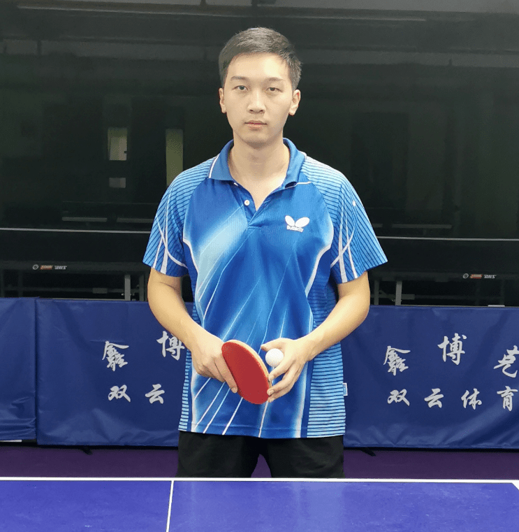 【曾博華教練】視頻指導(dǎo)：正反手轉(zhuǎn)換時(shí)，腳下步法是個(gè)什么節(jié)奏？