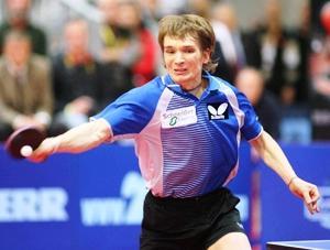 如何練習(xí)正手反帶弧圈球動(dòng)作技術(shù)