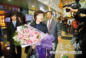 韓國乒壇傳奇玄靜和抵渝 為愛徒壓陣觀摩甲A聯賽