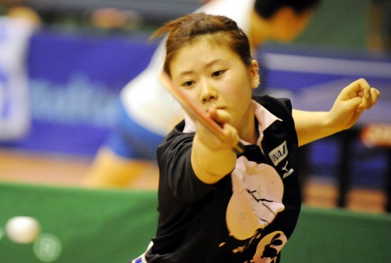 圖文-瓷娃娃參加國際訓練營 福原愛苦練心無雜念