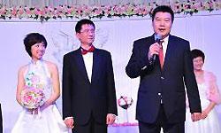 李隼逗樂張怡寧