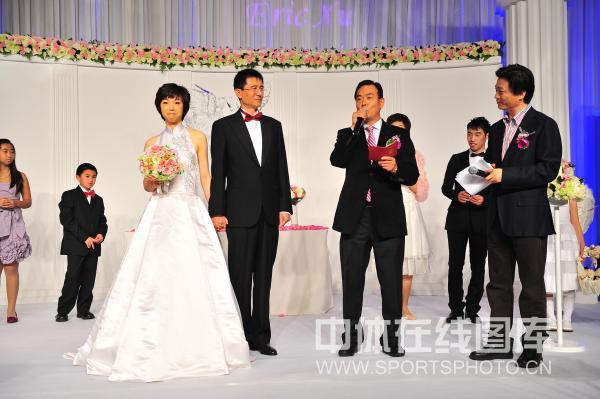 圖文-張怡寧婚禮新照片曝光 蔡振華致證婚詞