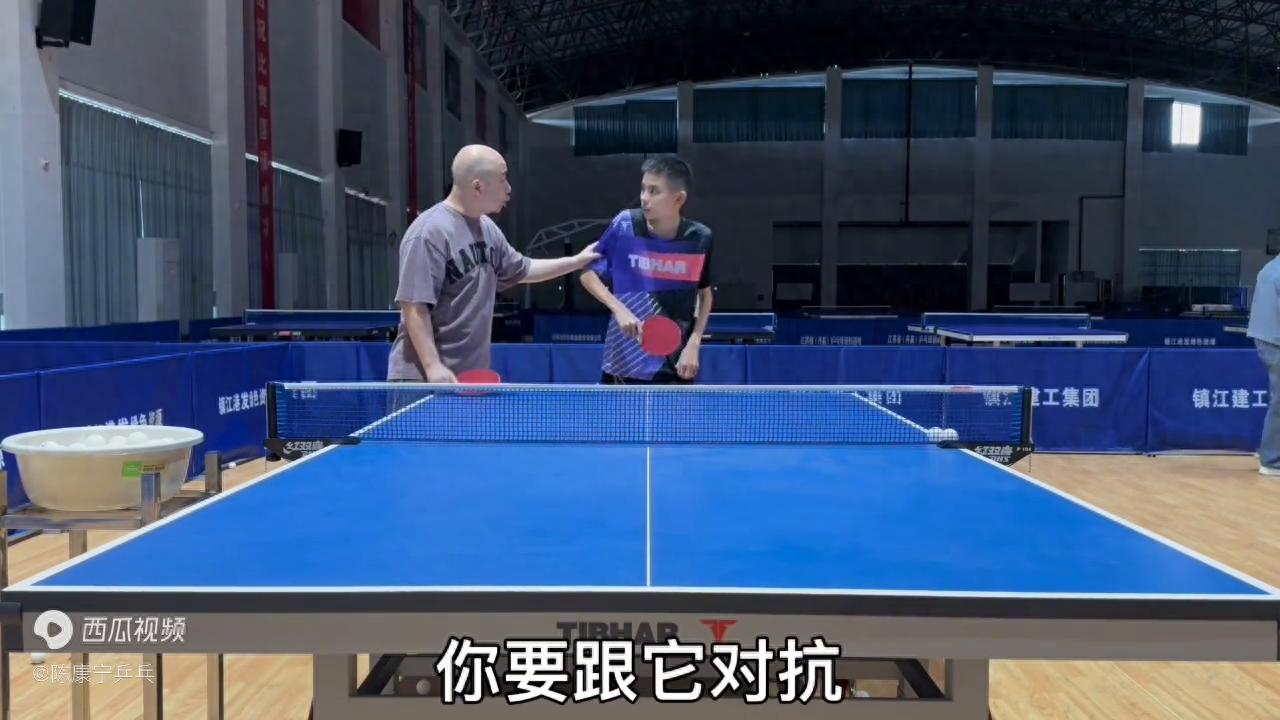 陳康寧教練教你：正手拉球教學(xué)