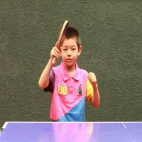 建立標(biāo)準(zhǔn)的動(dòng)作 | 徒手揮拍，你值得擁有