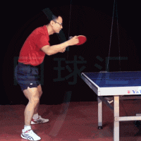 [馬凱旋]直板橫打出現(xiàn)這個(gè)問題很危險(xiǎn)，分分鐘出界！