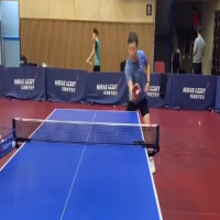 52歲金澤洙練球視頻曝光，曾贏劉國(guó)梁孔令輝，今仍健步如飛 