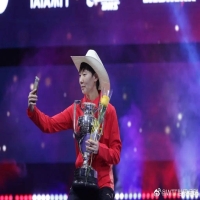 王曼昱獲全國優(yōu)秀共青團(tuán)員稱號(hào)，重溫一下休斯敦女單冠軍精彩球集錦