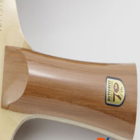 蝴蝶努力70周年限量乒乓球底板試打評測：專業(yè)還是收藏