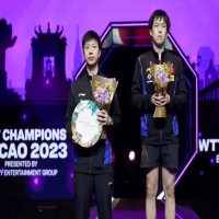 王楚欽、王曼昱登頂WTT澳門冠軍賽