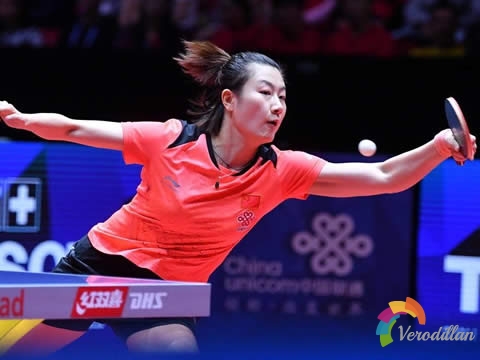 長(zhǎng)膠打法之退臺(tái)后反手怎么打