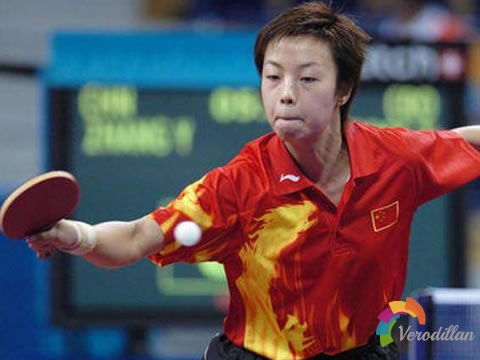 業(yè)余乒乓球友若何拉好正手下旋球