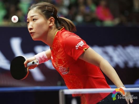 乒乓球反手生膠可以拉下旋球嗎[動作要領]