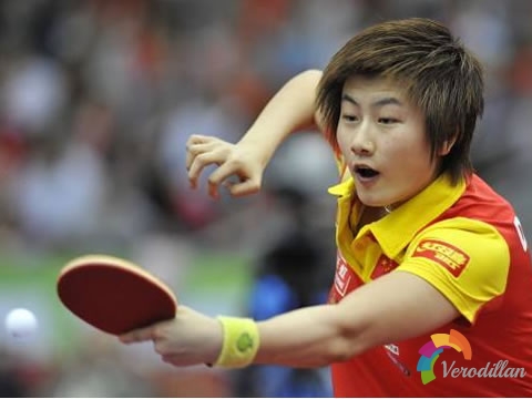 淺談乒乓球長膠反手彈手藝[實戰(zhàn)秘笈]