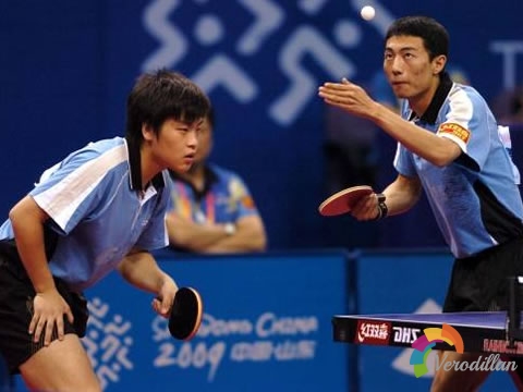 業(yè)余乒乓球興趣者接發(fā)球腳步若何調整[手藝教學]