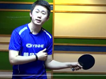 零基礎快速學攻球，轉胯迎前收小臂